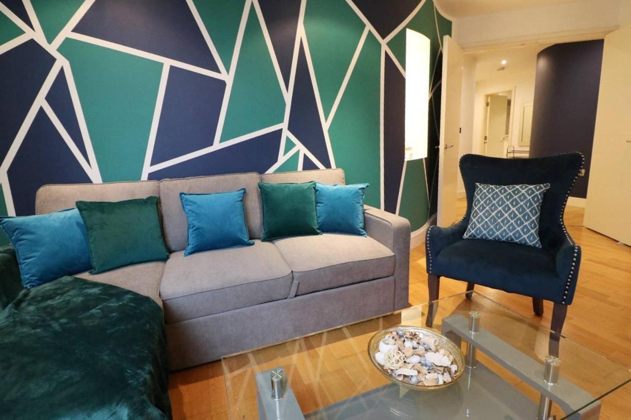 Heart Of Leeds City Centre Living - Sleeps 6 Apartment Luaran gambar